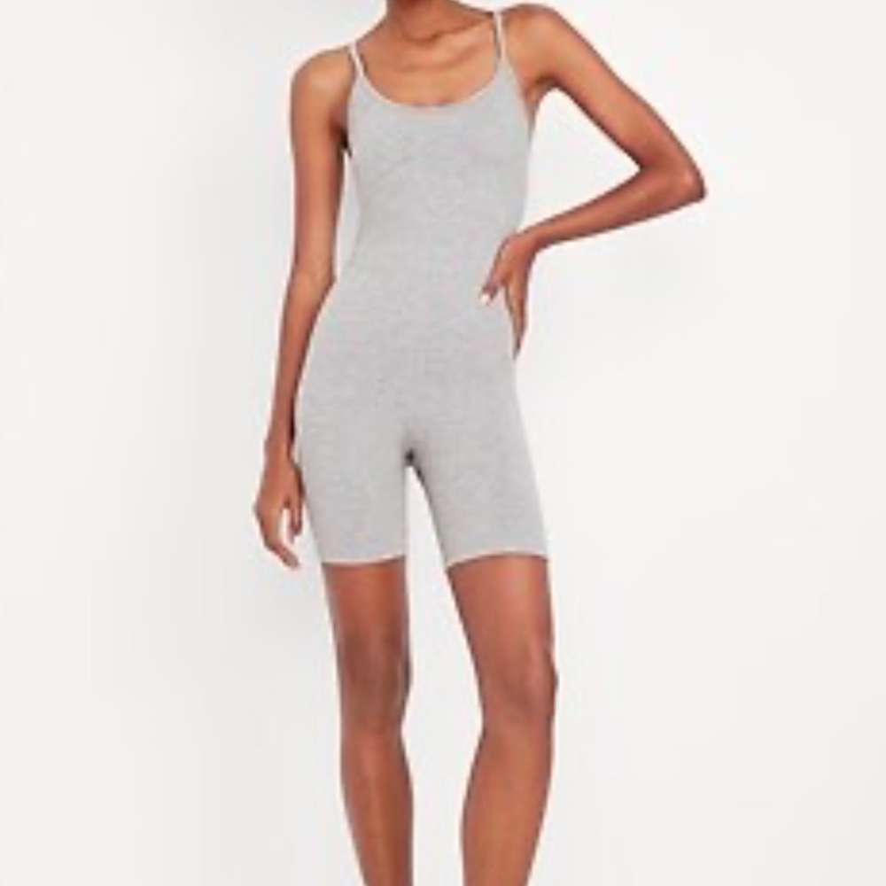 Old Navy Gray Sleeveless Fitted Bodysuit Romper